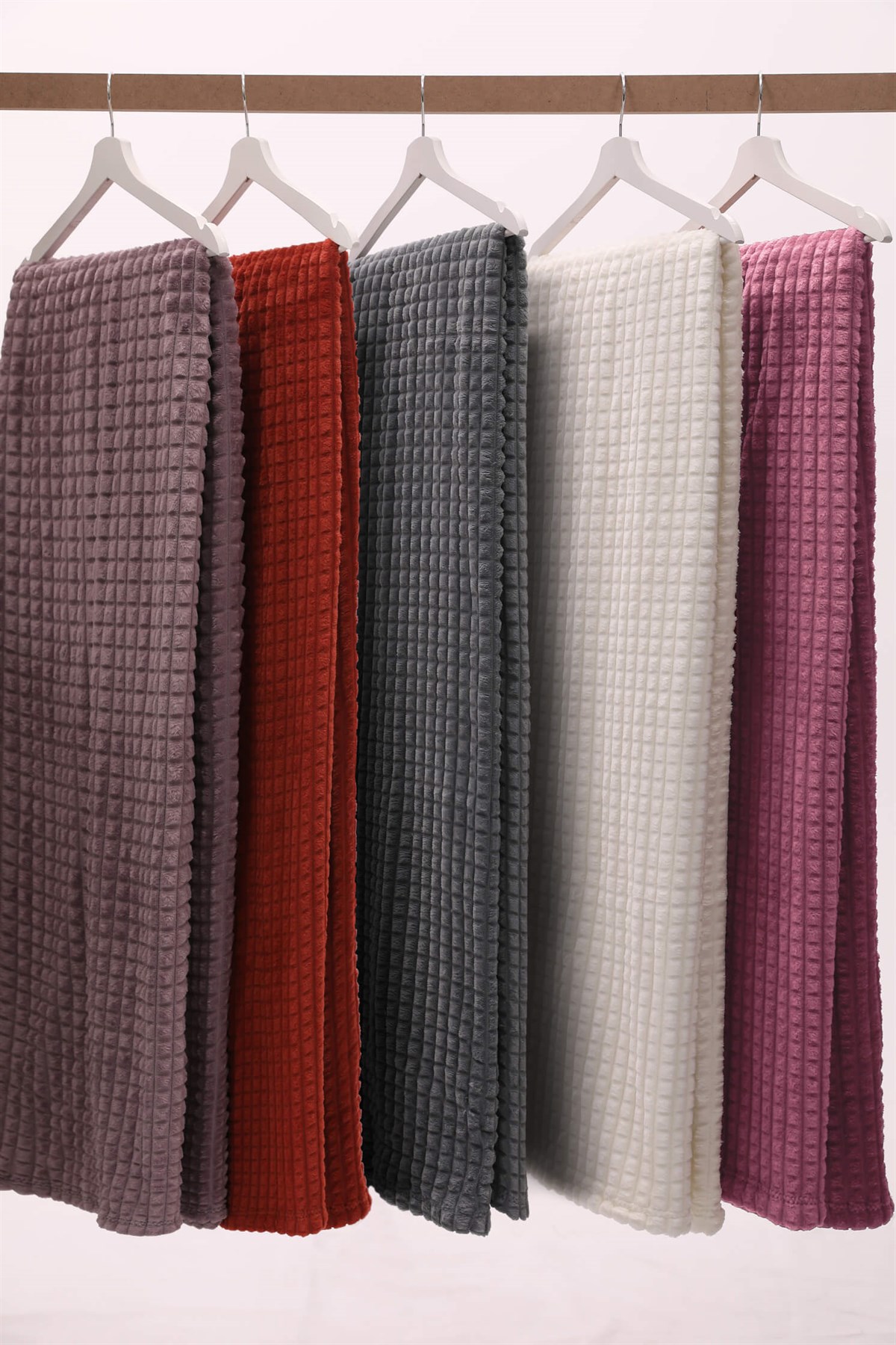 Merinos Soft Piramit Çift Kişilik Battaniye - Ekru