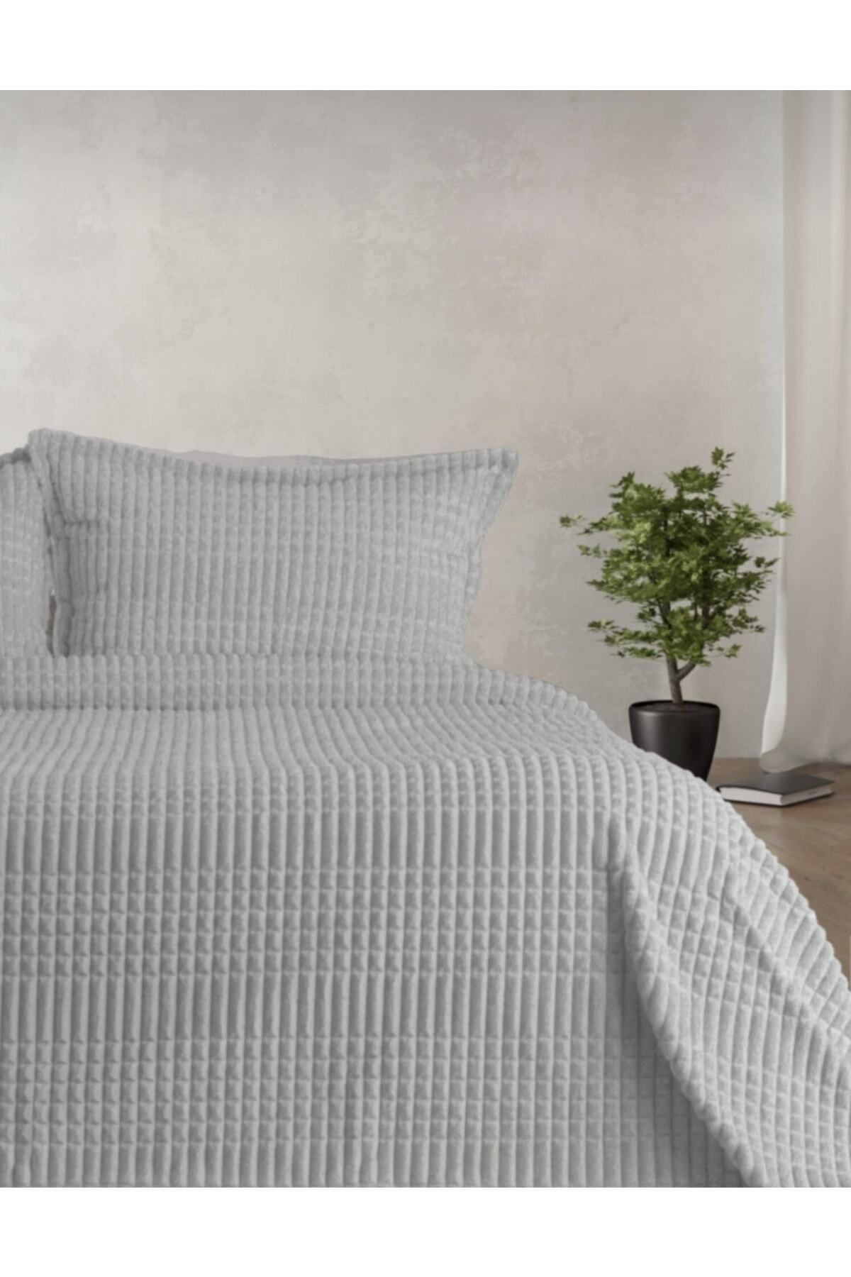 Modern Line 3 Parça Battaniye Seti