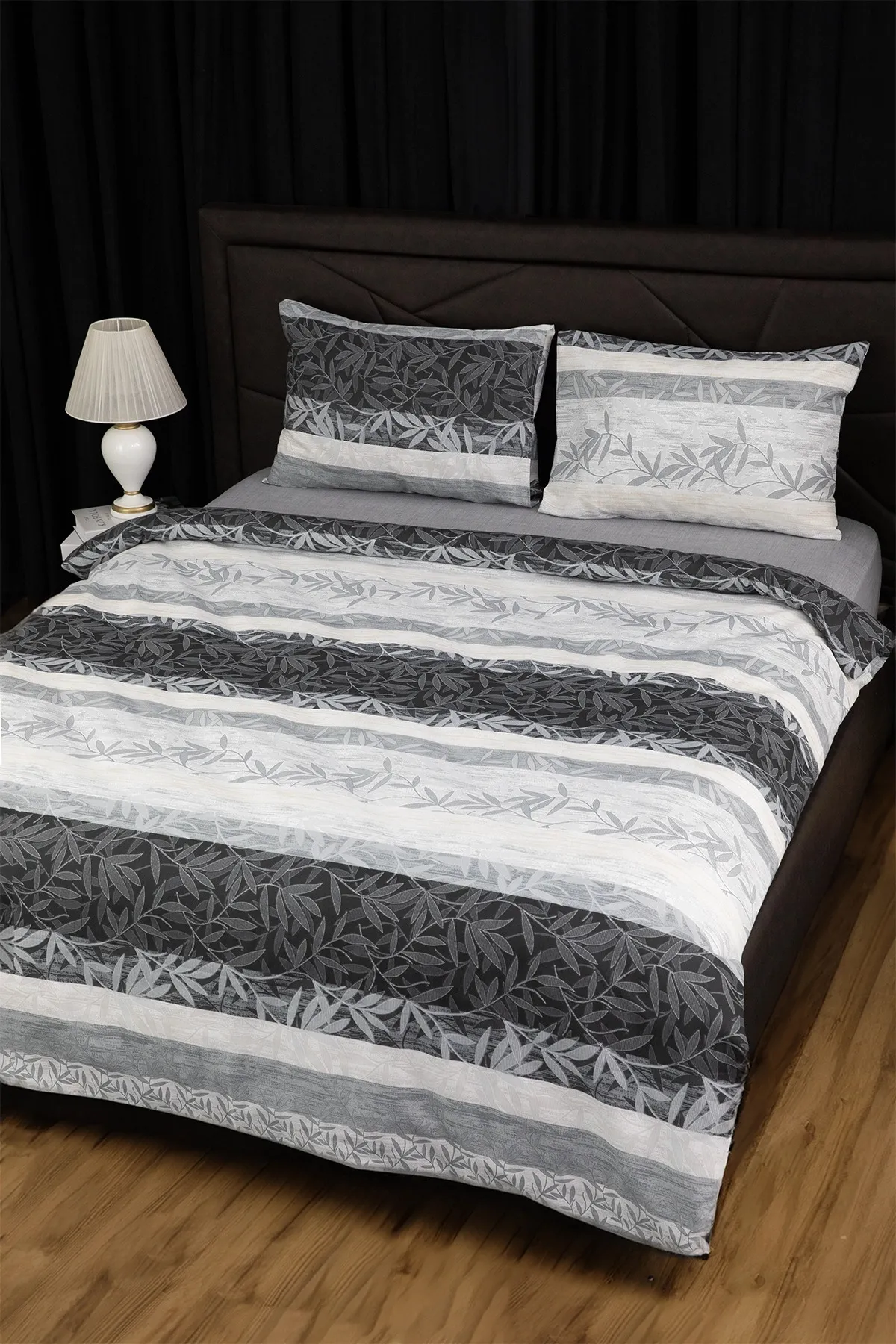 Natura Lastikli Çarşaflı Çift Kişilik Nevresim Takımı - Gri Natura Lastikli Çarşaflı Çift Kişilik Nevresim Takımı - Gri