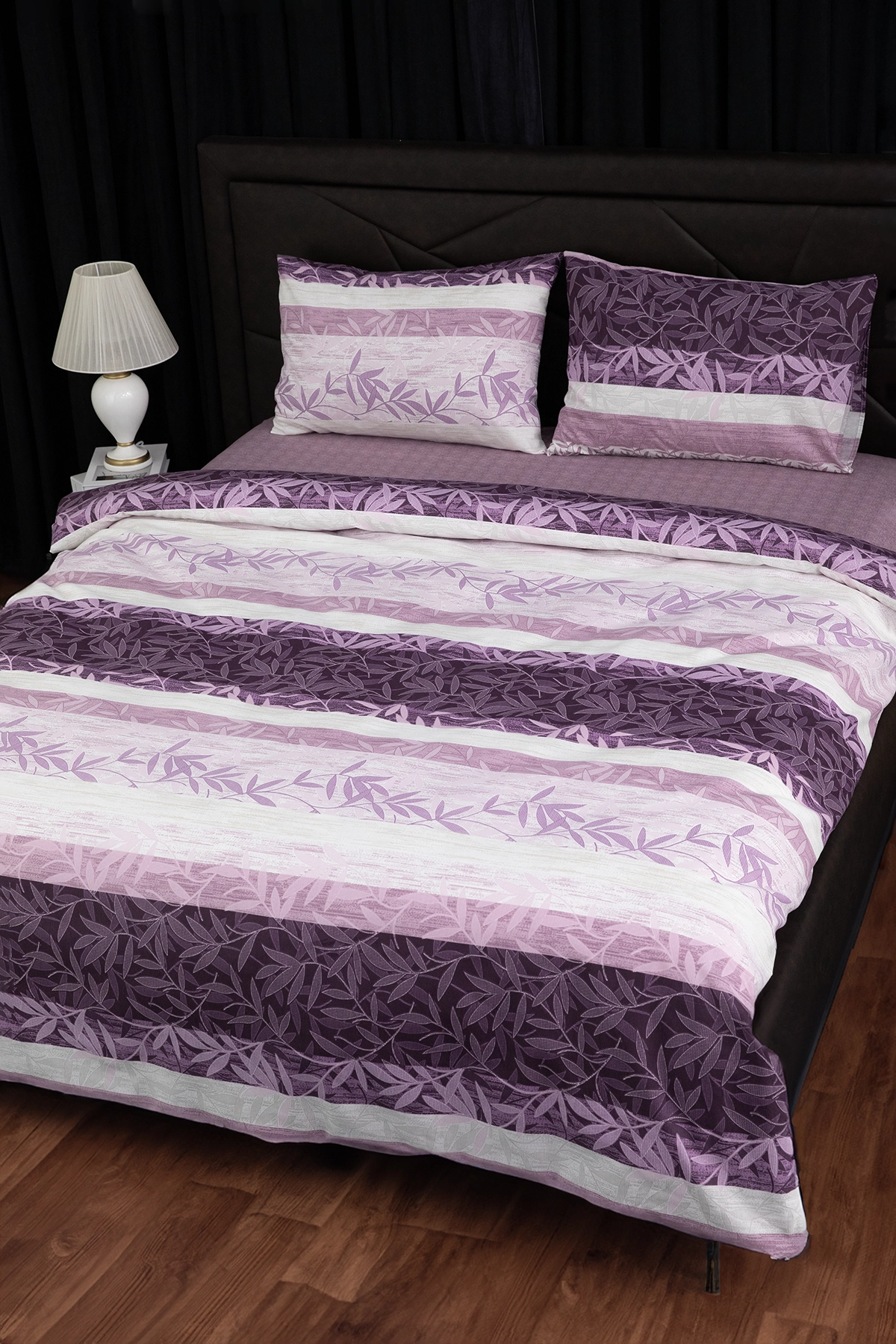 Natura Lastikli Çarşaflı Çift Kişilik Nevresim Takımı - Mürdüm Natura Lastikli Çarşaflı Çift Kişilik Nevresim Takımı - Mürdüm