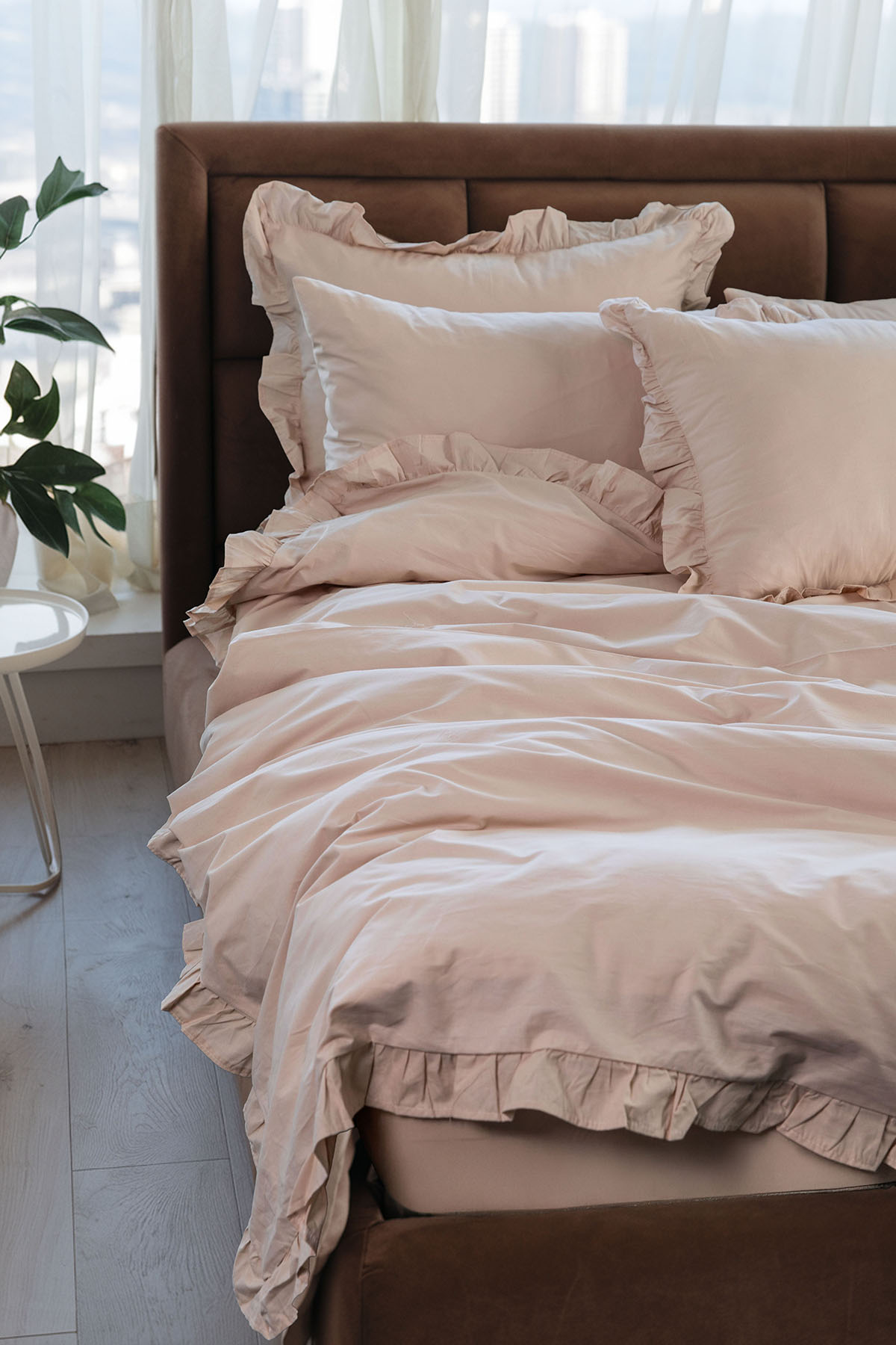 Naturis Premium %100 Pamuk Fırfırlı Çift Kişilik Nevresim Takımı - Bej