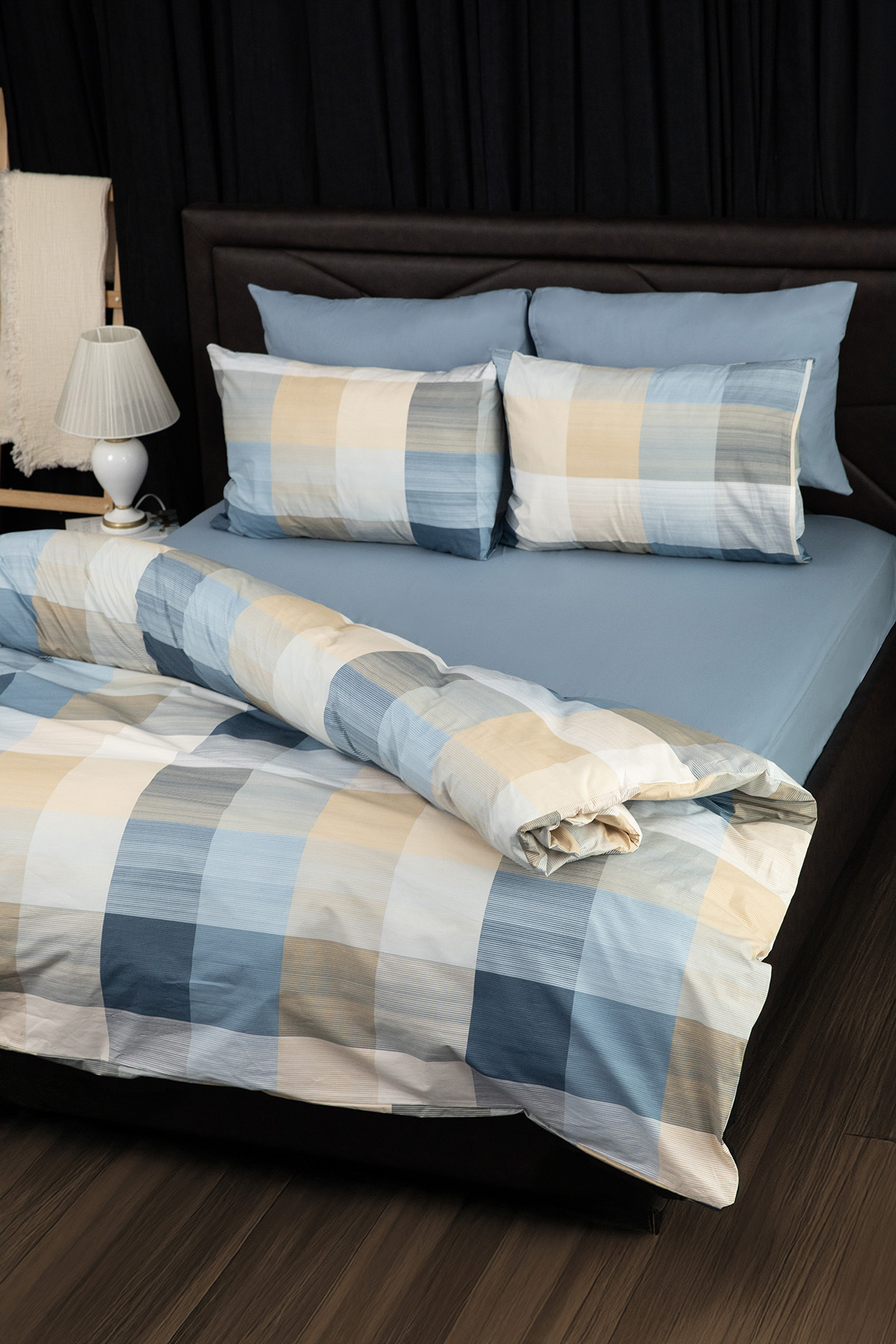 Nevora Premium %100 Pamuk Çift Kişilik Nevresim Takımı - Mavi Nevora Premium %100 Pamuk Çift Kişilik Nevresim Takımı - Mavi