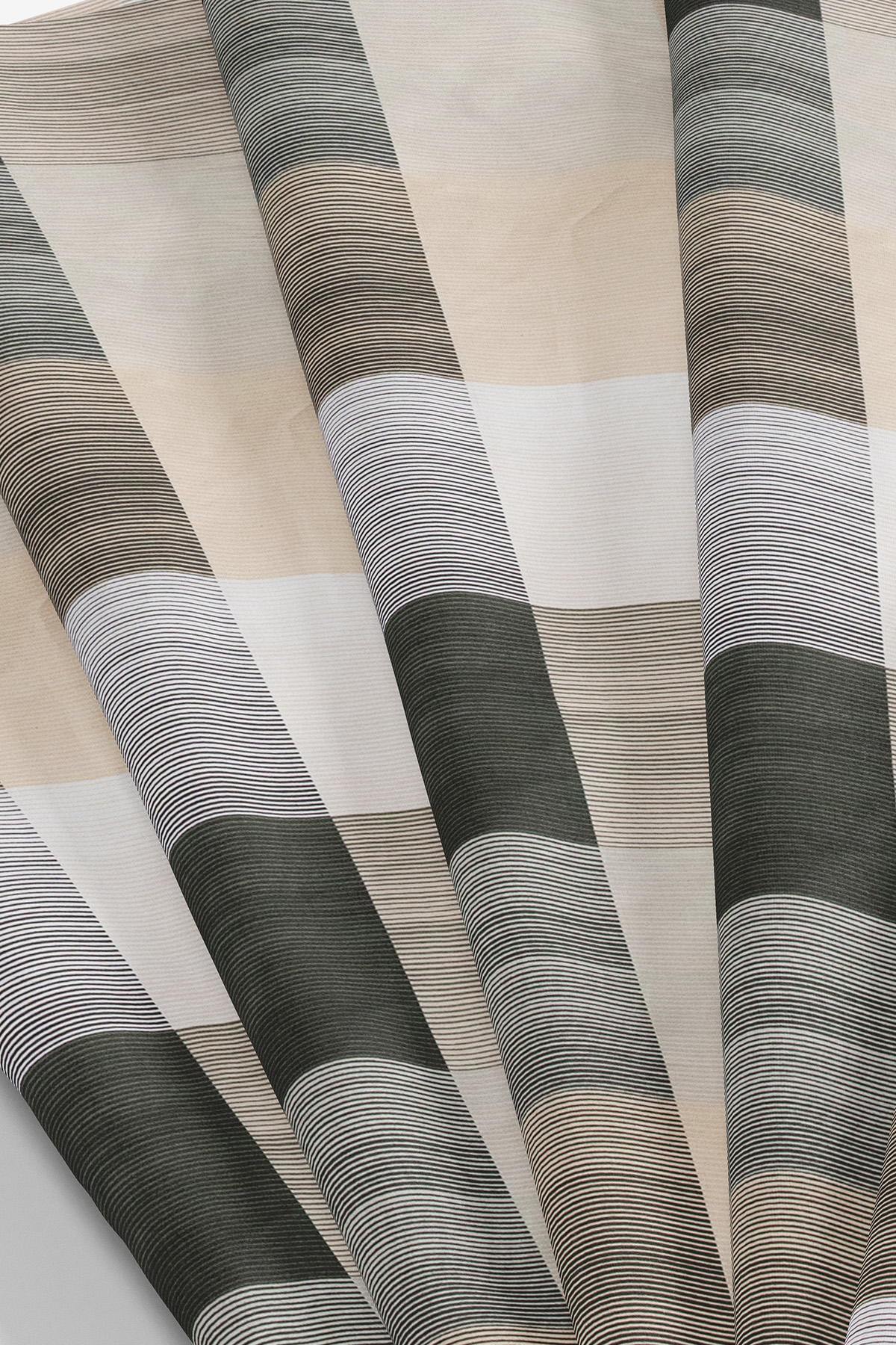 Nevora Premium %100 Pamuk Çift Kişilik Nevresim Takımı - Yeşil Nevora Premium %100 Pamuk Çift Kişilik Nevresim Takımı - Yeşil