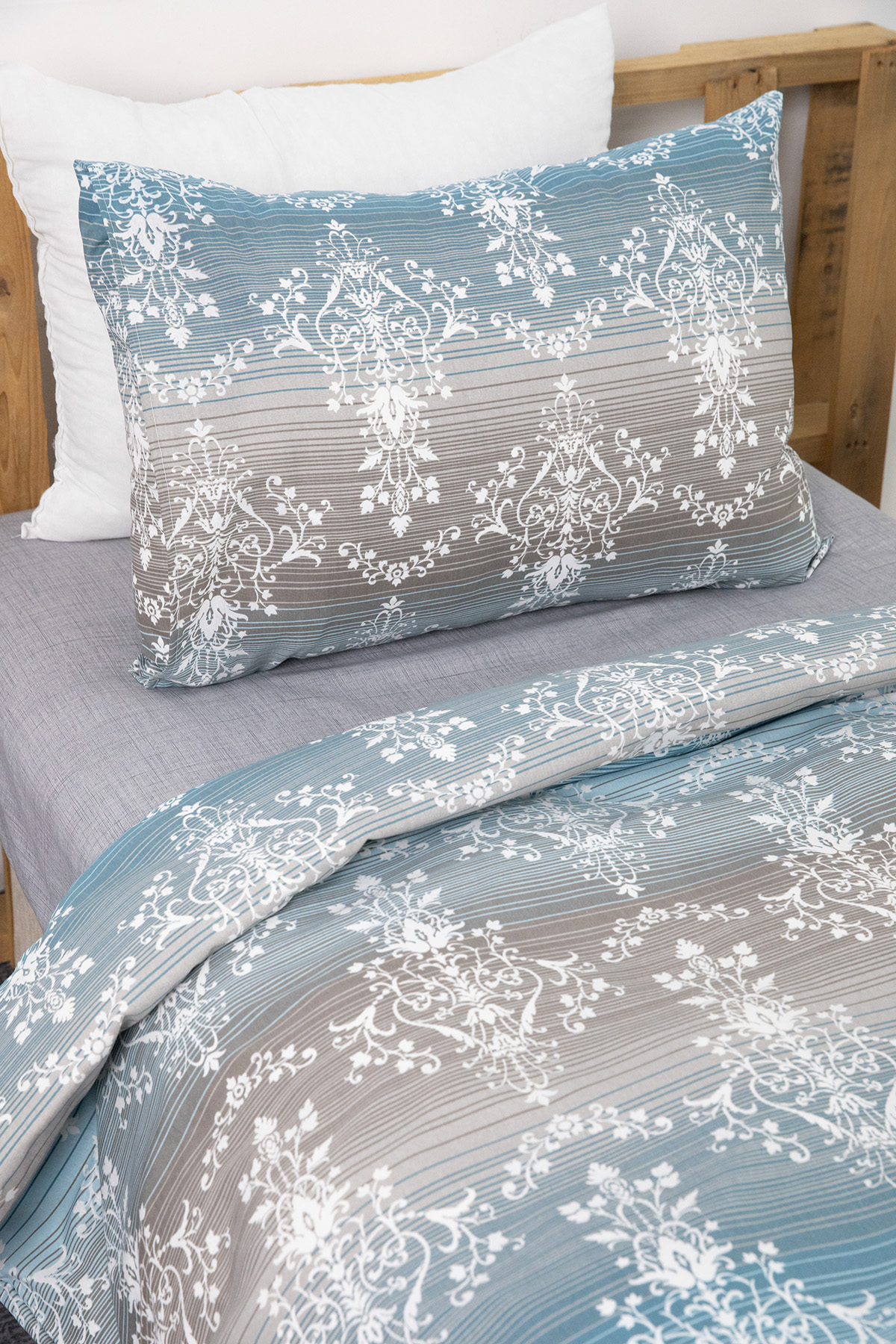 Nova Lastikli Çarşaflı Tek Kişilik Nevresim Takımı - Petrol Nova Lastikli Çarşaflı Tek Kişilik Nevresim Takımı - Petrol