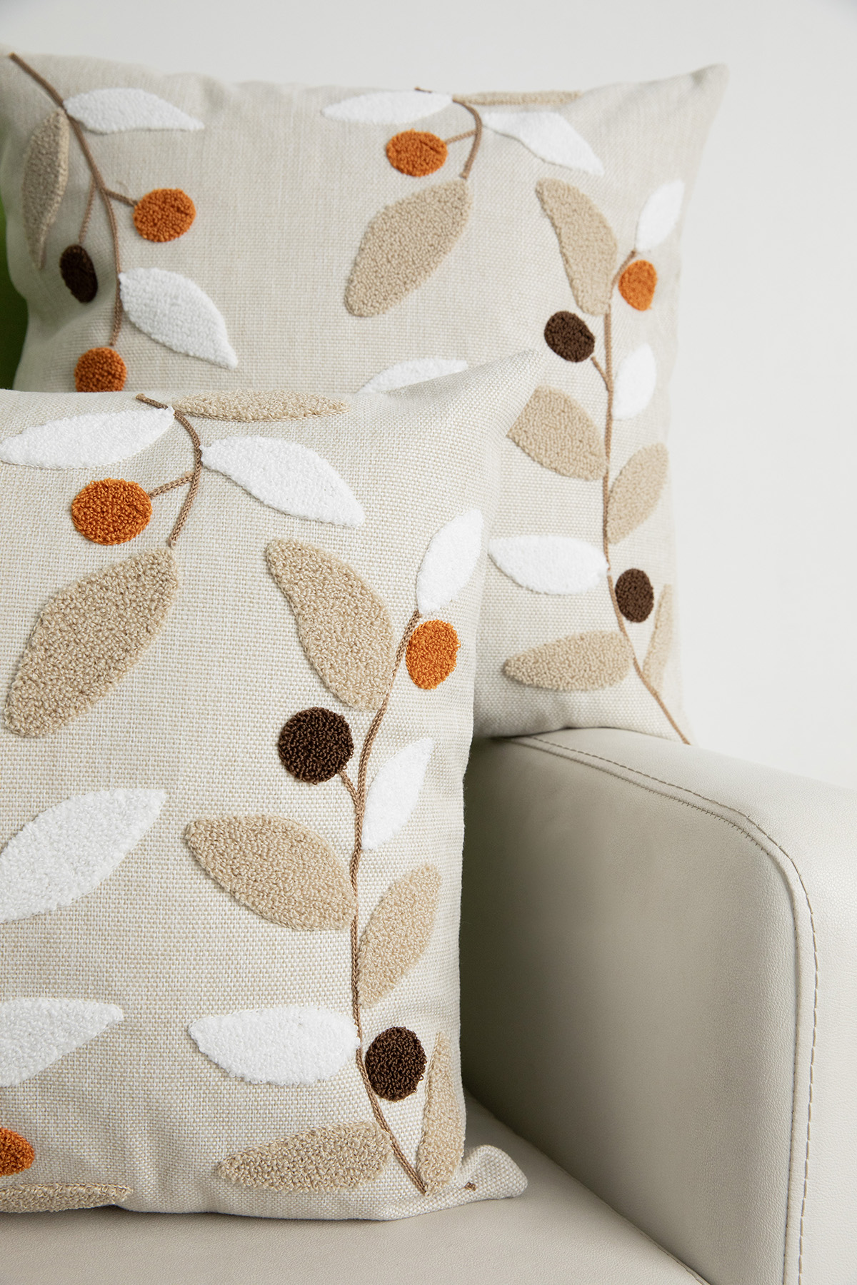 Olivya Keten Punch Nakışlı 2'li Kırlent Kılıfı 42x42 - Kiremit Olivya Keten Punch Nakışlı 2'li Kırlent Kılıfı 42x42 - Kiremit