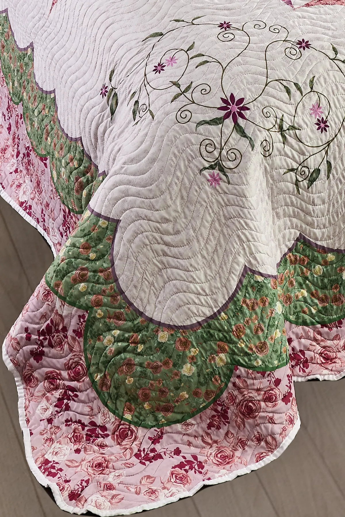 Örtüm Julia Çift Kişilik Kapitone Yatak Örtüsü Takımı - Pembe Örtüm Julia Çift Kişilik Kapitone Yatak Örtüsü Takımı - Pembe