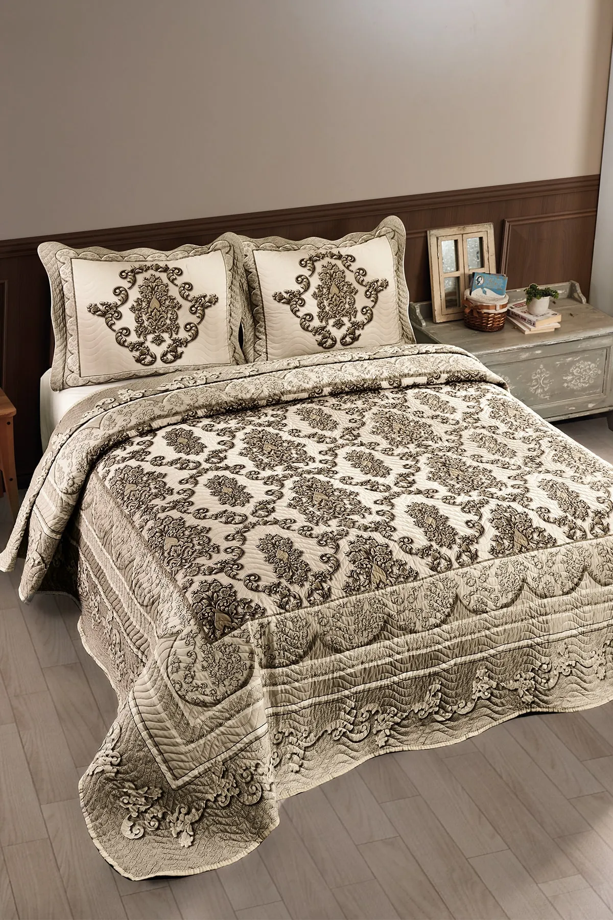 Örtüm Sophia Kahve Çift Kişilik Kapitone Yatak Örtüsü Takımı - Kahverengi Örtüm Sophia Kahve Çift Kişilik Kapitone Yatak Örtüsü Takımı - Kahverengi