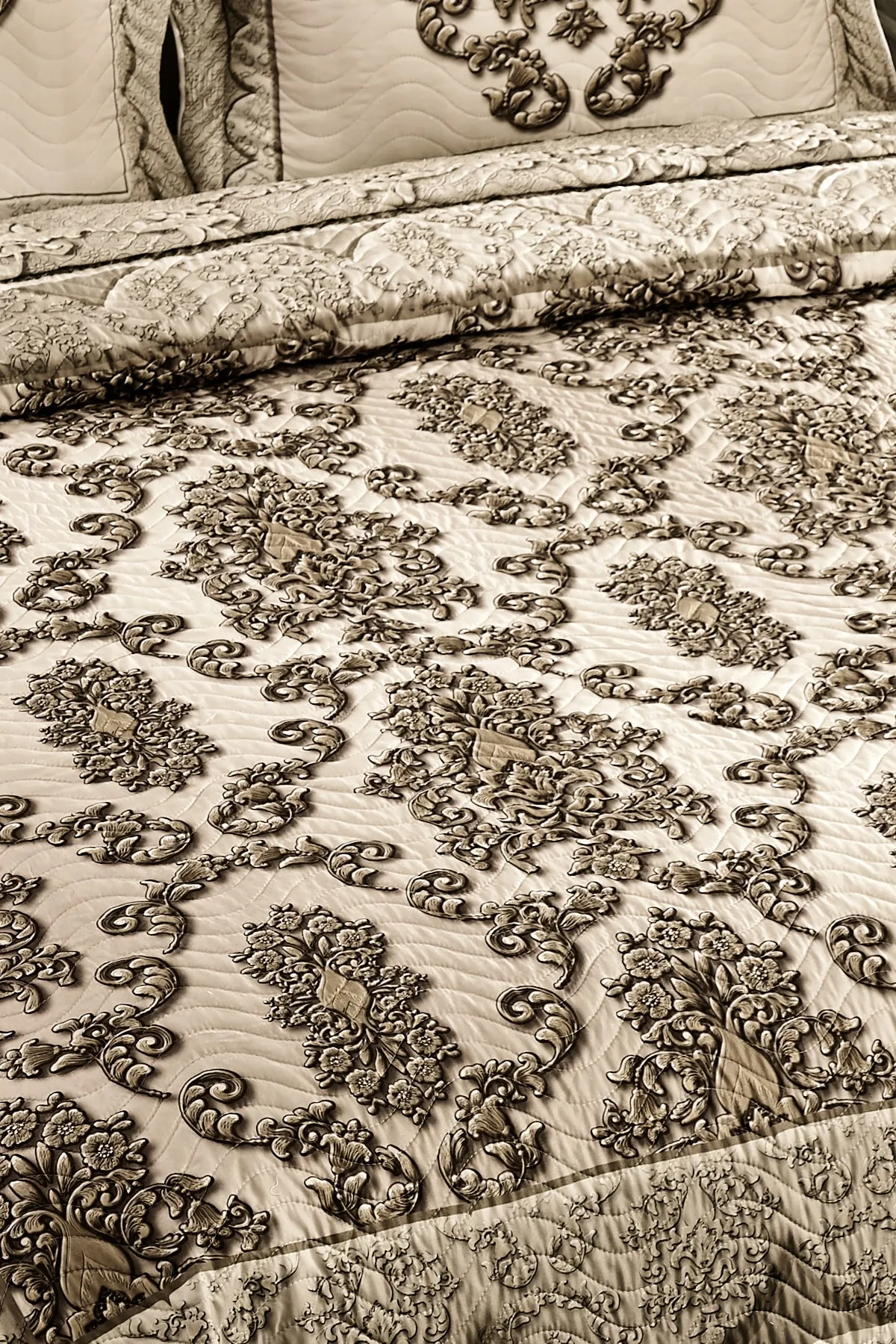 Örtüm Sophia Kahve Çift Kişilik Kapitone Yatak Örtüsü Takımı - Kahverengi Örtüm Sophia Kahve Çift Kişilik Kapitone Yatak Örtüsü Takımı - Kahverengi