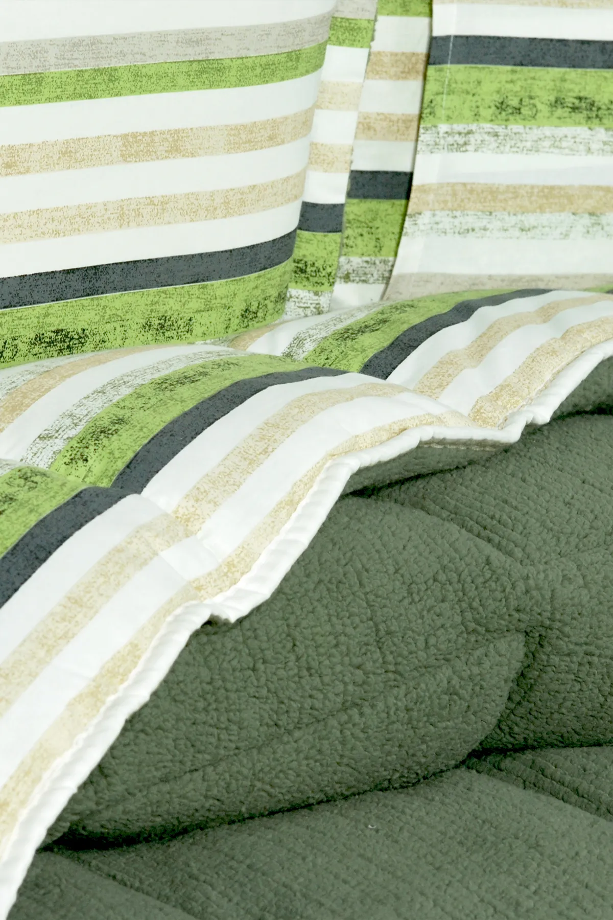 Oso Blanco Çift Kişilik Uyku Seti - Çağla Yeşili Oso Blanco Çift Kişilik Uyku Seti - Çağla Yeşili