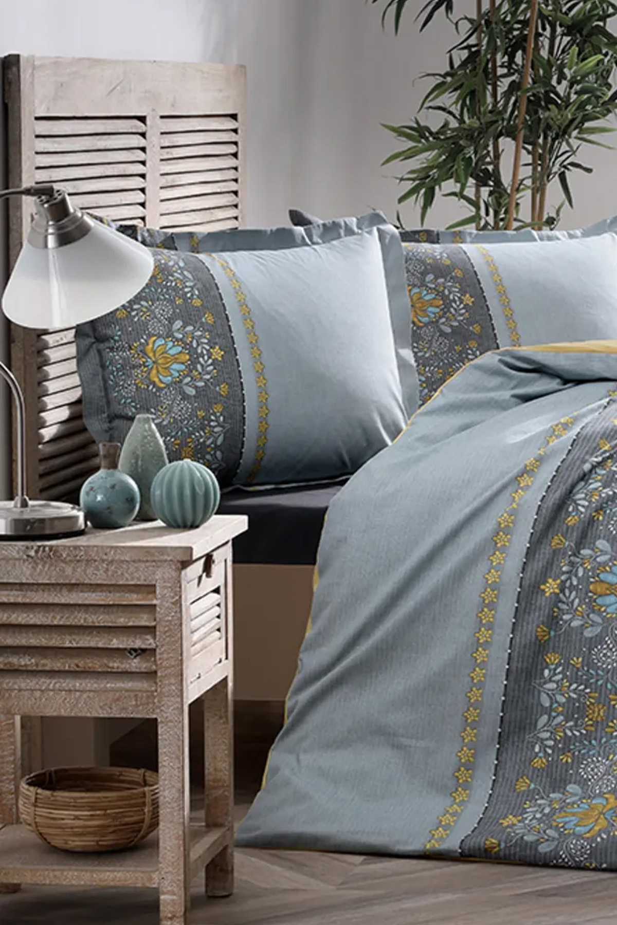 Özdilek Çift Kişilik Ranforce Brodats Nevresim Takımı - Antrasit Özdilek Çift Kişilik Ranforce Brodats Nevresim Takımı - Antrasit