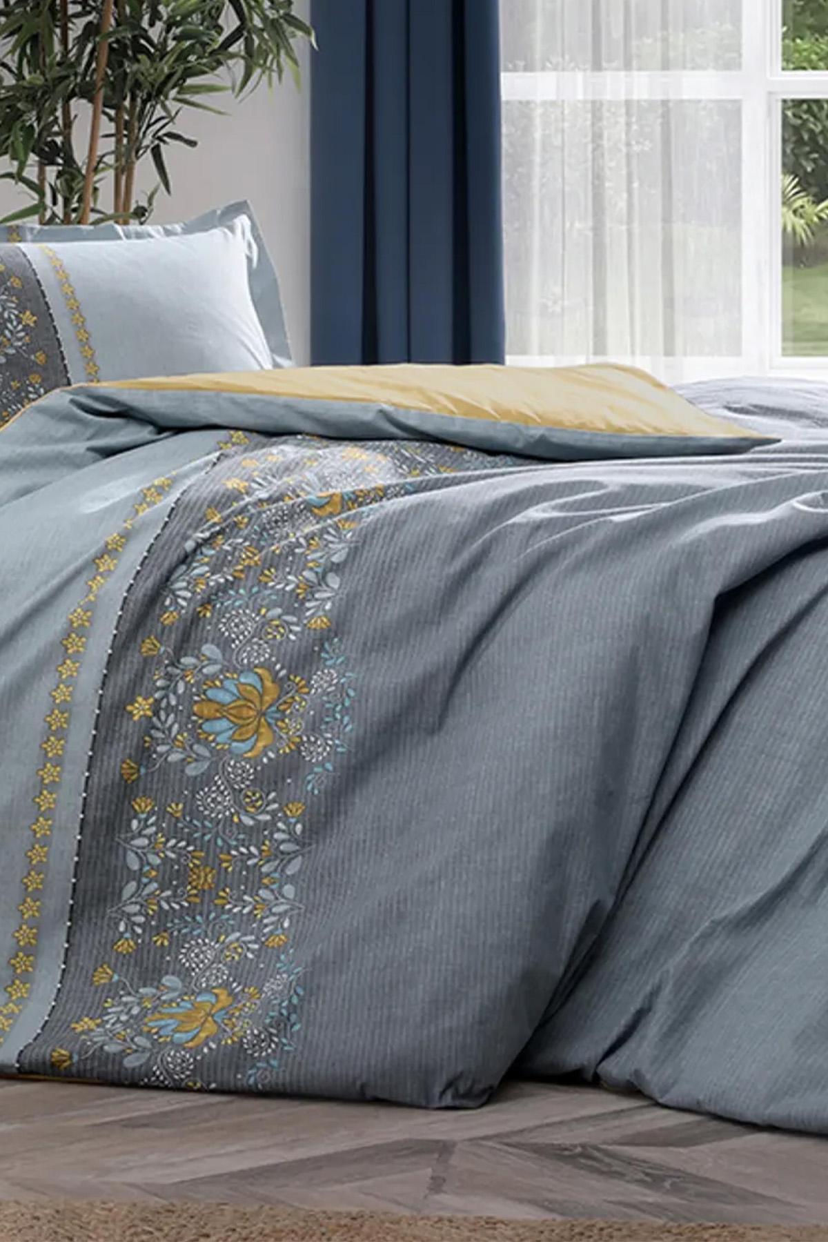 Özdilek Çift Kişilik Ranforce Brodats Nevresim Takımı - Antrasit Özdilek Çift Kişilik Ranforce Brodats Nevresim Takımı - Antrasit