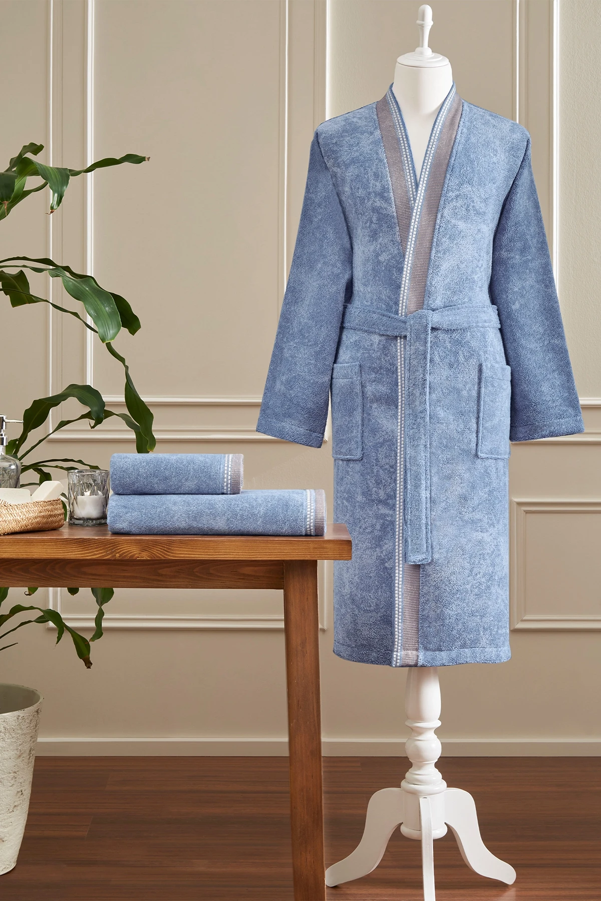 Özdilek Colorado Maskülen Kimono Bornoz XL - Açık Mavi Özdilek Colorado Maskülen Kimono Bornoz XL - Açık Mavi