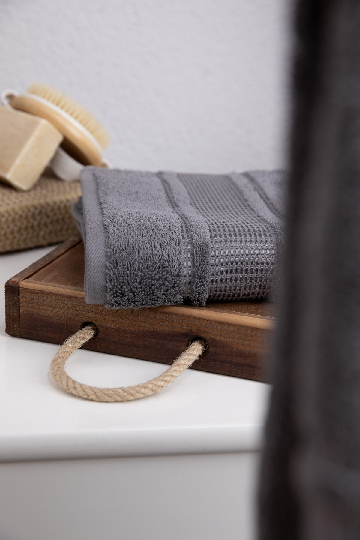 Özdilek Colourist El Yüz Havlusu 50x90 - Koyu Gri Özdilek Colourist El Yüz Havlusu 50x90 - Koyu Gri