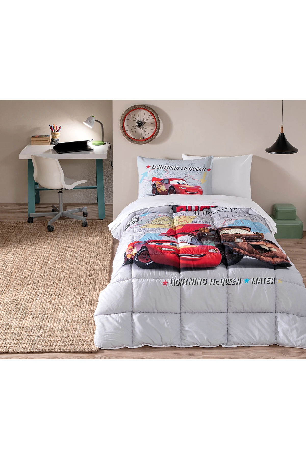 Özdilek Disney Cars On The Roa Tek Kişilik Uyku Seti -Gri Özdilek Disney Cars On The Roa Tek Kişilik Uyku Seti -Gri