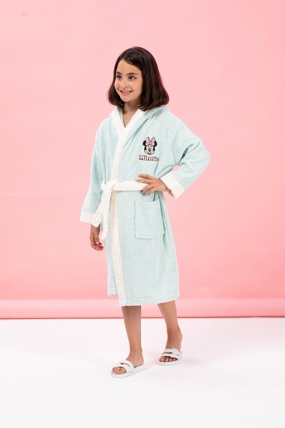 Özdilek Disney Minnie M.Heart Mint Nakışlı Çocuk Bornozu 5-6 Yaş