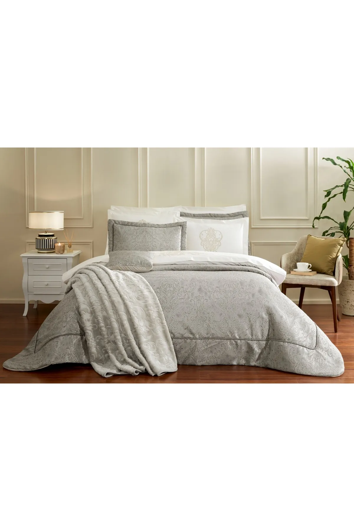 Özdilek Julia 11 Parça Çeyiz Seti - Bej Özdilek Julia 11 Parça Çeyiz Seti - Bej