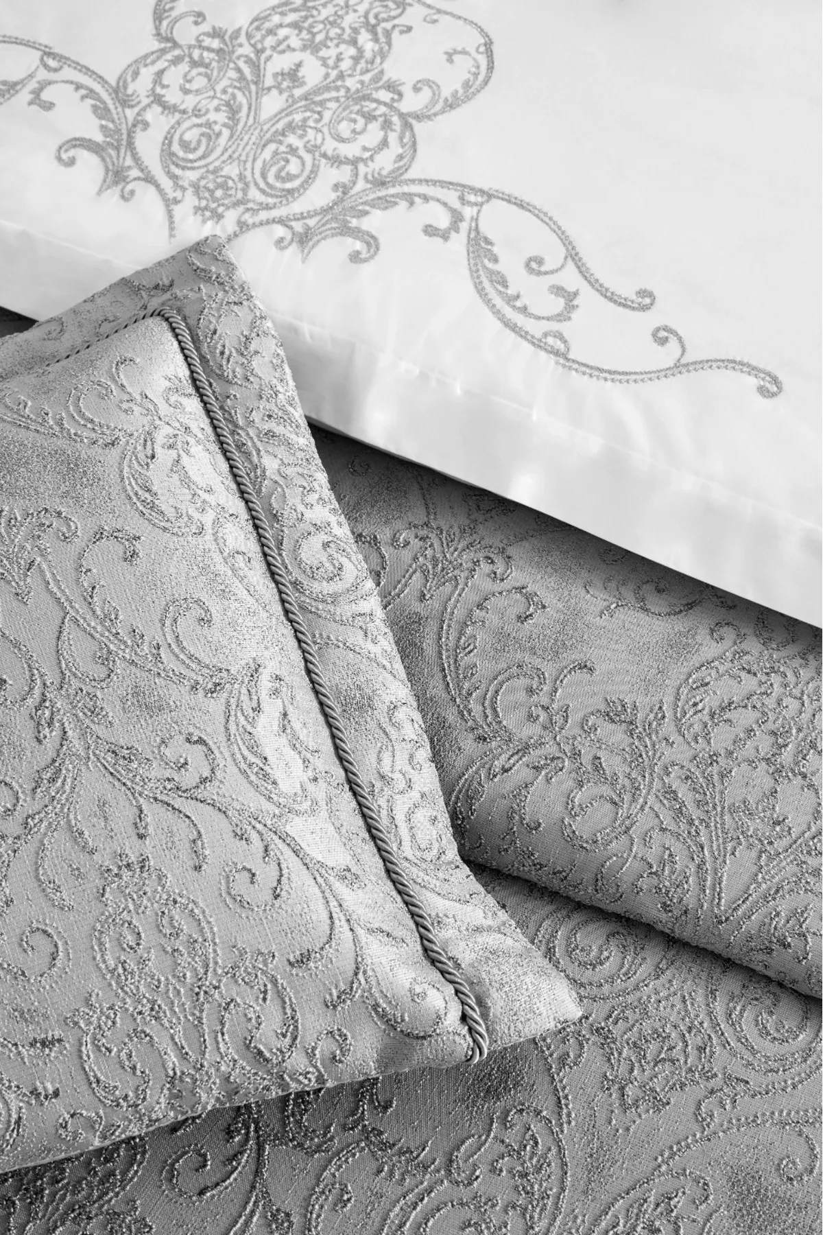 Özdilek Julia 11 Parça Çeyiz Seti - Gri Özdilek Julia 11 Parça Çeyiz Seti - Gri