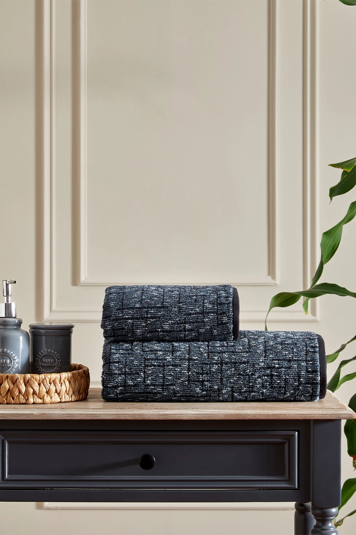 Özdilek Modra Maskülen 2'Li Havlu Set - Siyah Özdilek Modra Maskülen 2'Li Havlu Set - Siyah