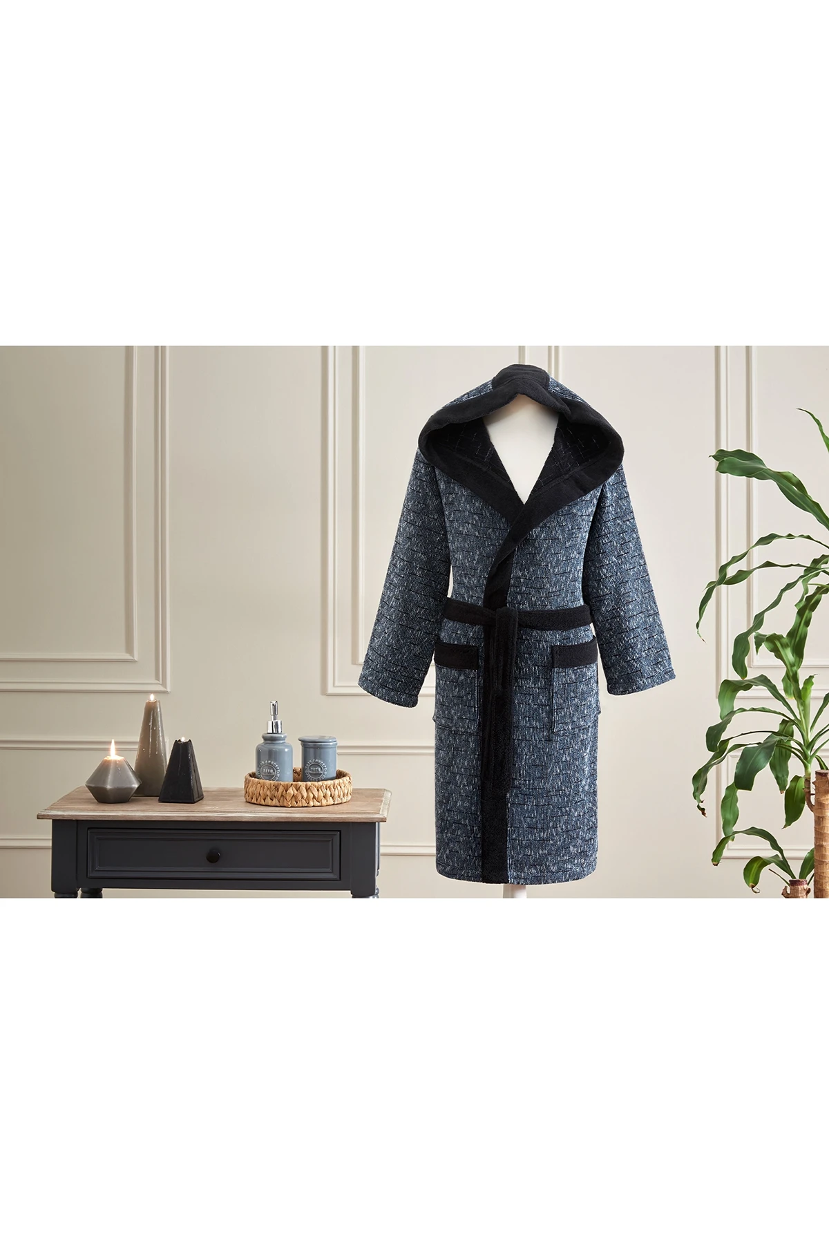 Özdilek Modra Maskülen Kapüşonlu Bornoz XL - Siyah Özdilek Modra Maskülen Kapüşonlu Bornoz XL - Siyah