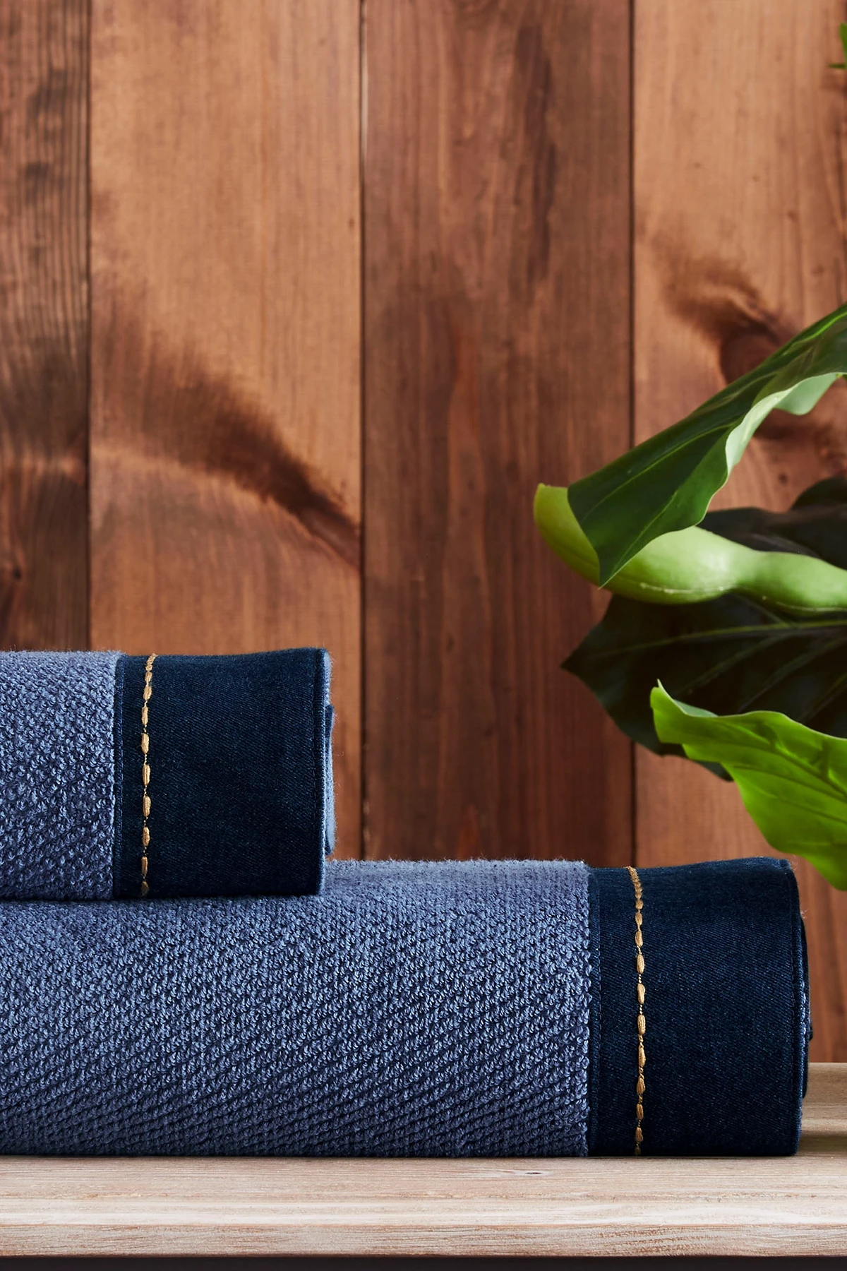 Özdilek Oregon Maskülen Nakışlı Denim 2'Li Havlu Set - Lacivert Özdilek Oregon Maskülen Nakışlı Denim 2'Li Havlu Set - Lacivert