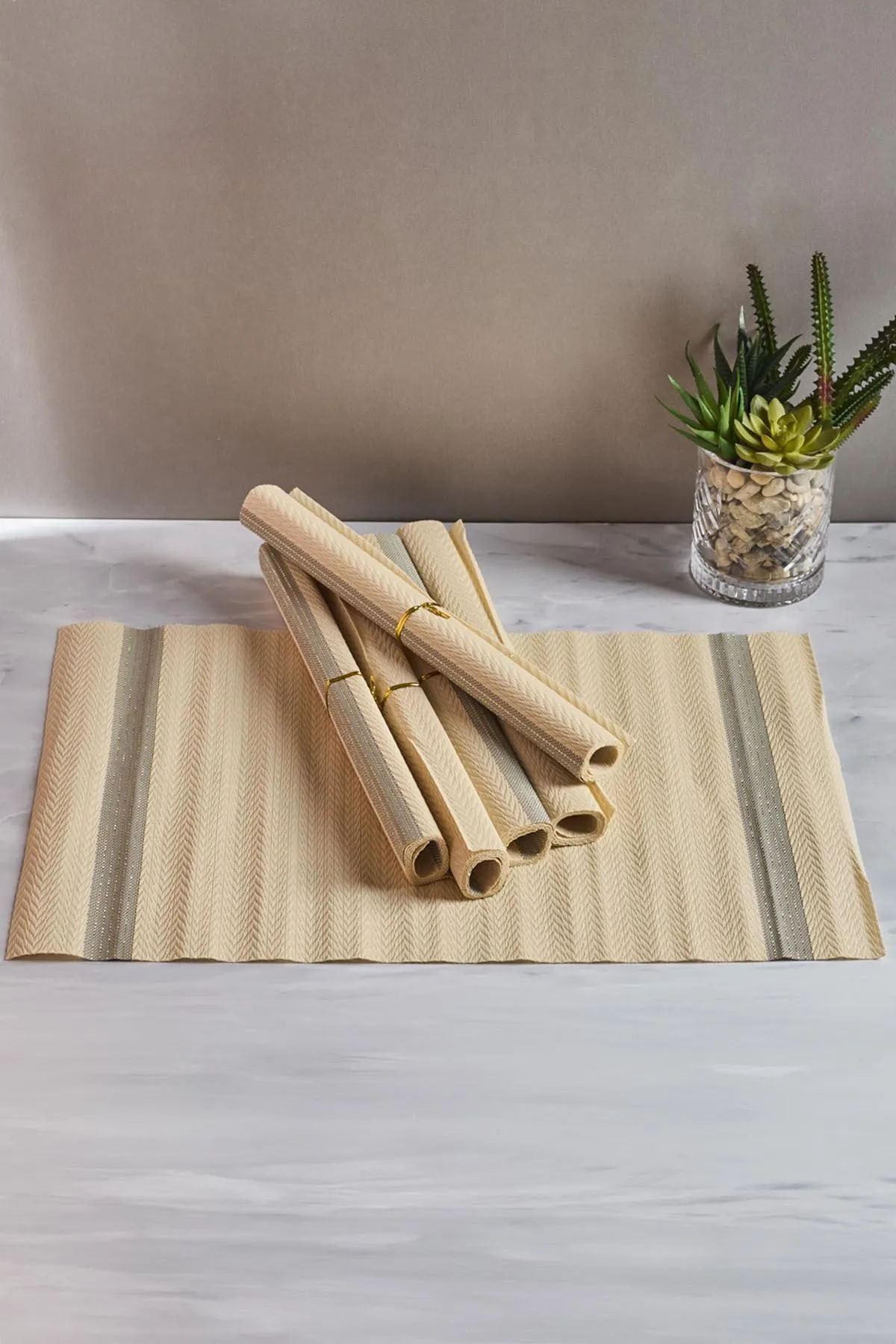 Perotti 15998 Biagio Hasır 6'lı Amerikan Servisi Perotti 15998 Biagio Hasır 6'lı Amerikan Servisi