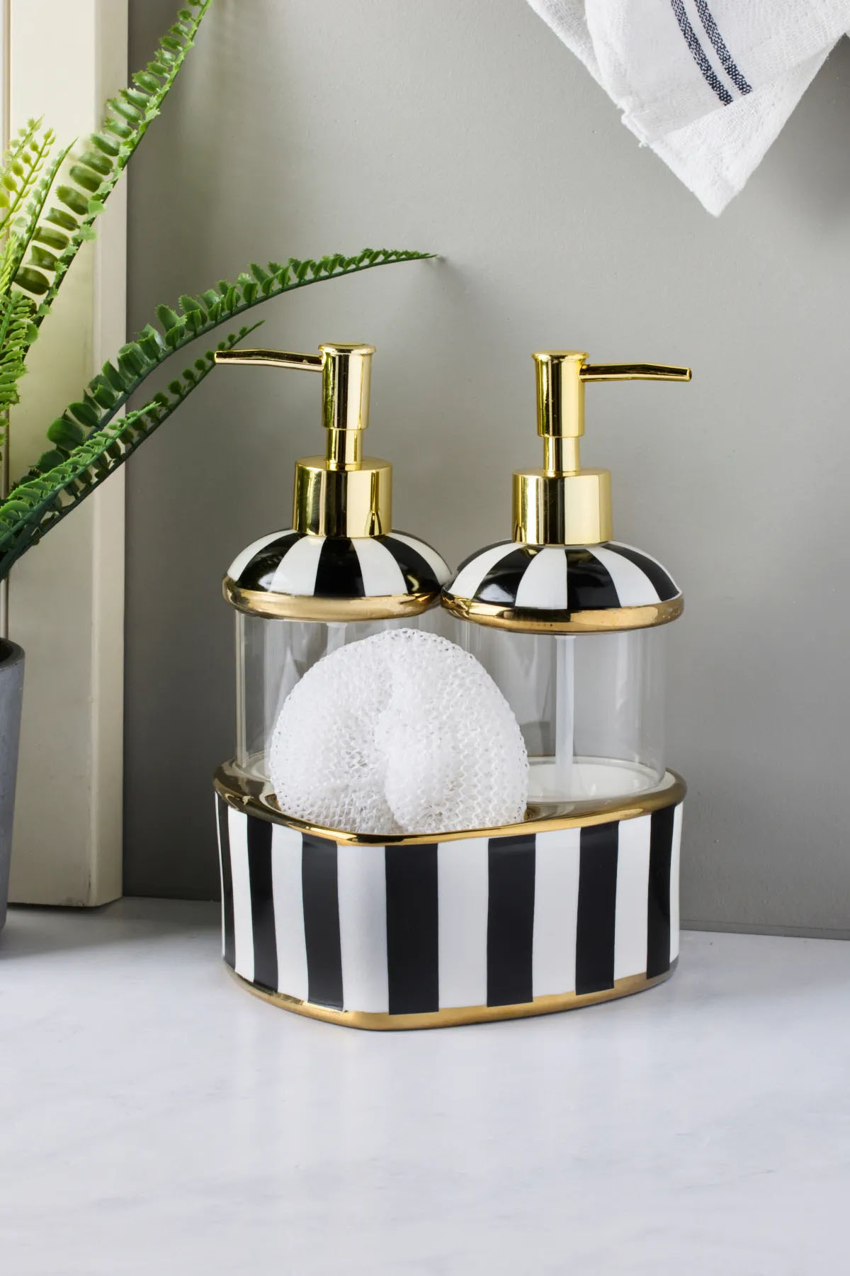 Perotti 16715 Maura Nero 2'li Cam Sıvı Sabunluk Perotti 16715 Maura Nero 2'li Cam Sıvı Sabunluk