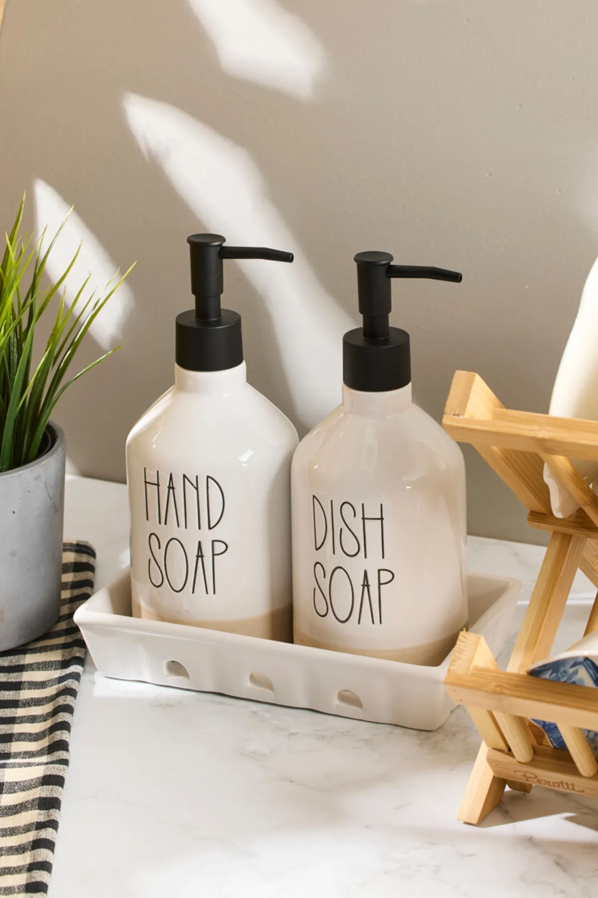 Perotti 16751 Sapone White 2'li Tepsili Sabunluk Perotti 16751 Sapone White 2'li Tepsili Sabunluk