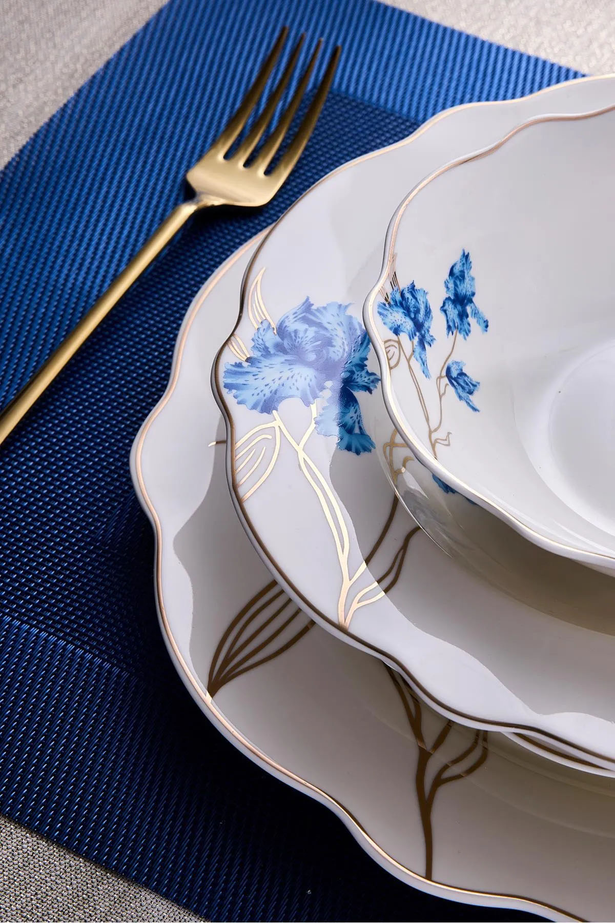 Perotti 17150 Queen Bone 24 Parça 6 Kişilik Yemek Takımı Perotti 17150 Queen Bone 24 Parça 6 Kişilik Yemek Takımı