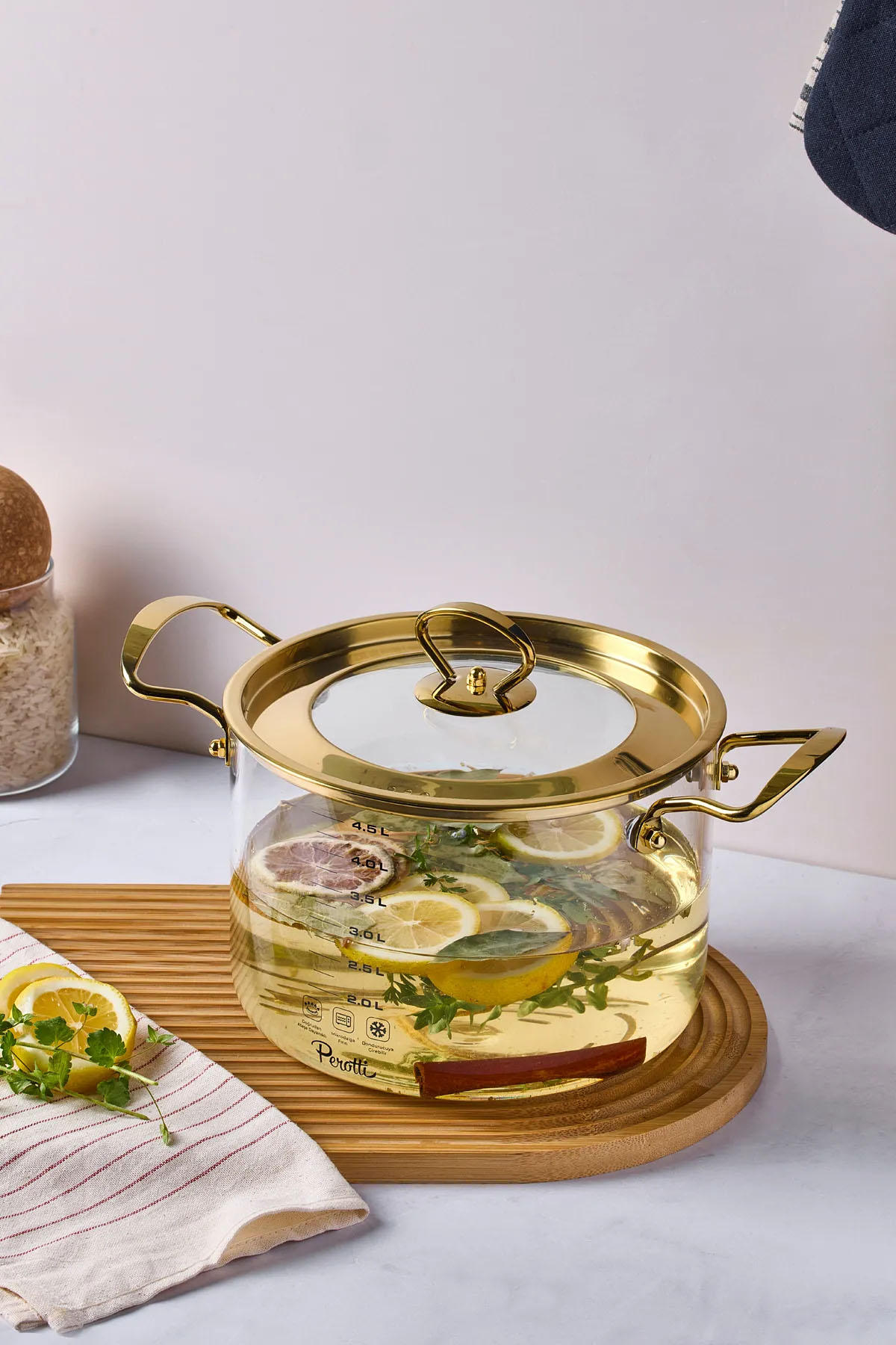 Perotti 17641 Logan Gold 4.5 Lt Tencere Perotti 17641 Logan Gold 4.5 Lt Tencere