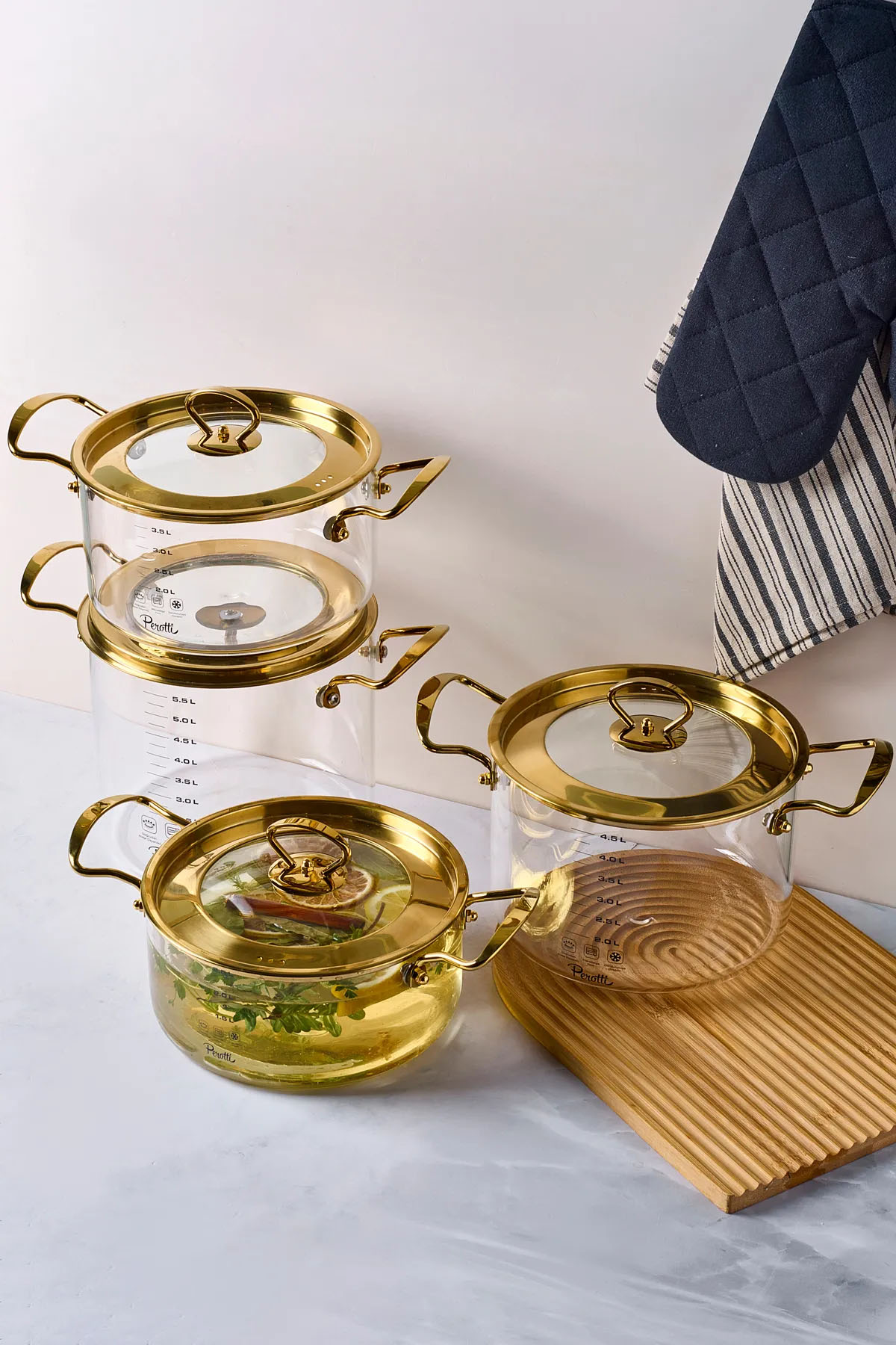 Perotti 17643 Logan Gold 4'lü Tencere Seti Perotti 17643 Logan Gold 4'lü Tencere Seti