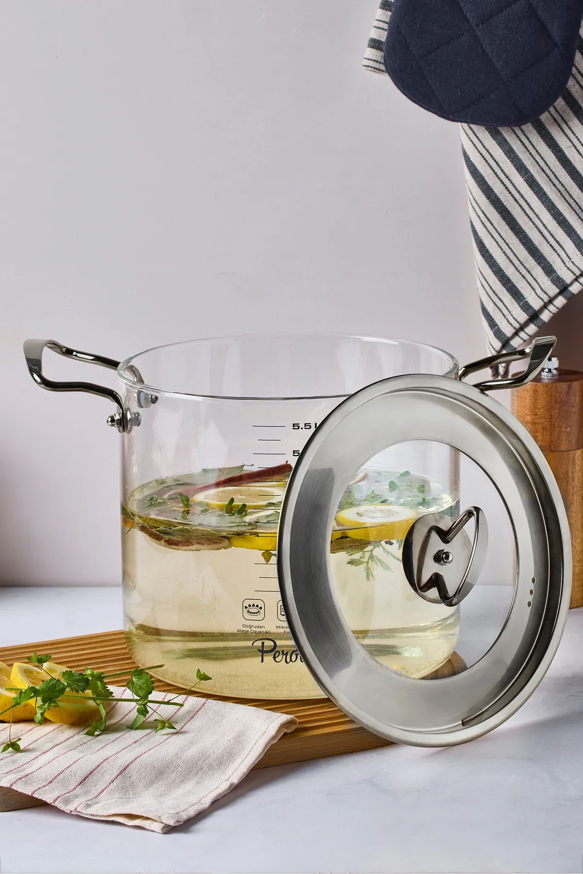 Perotti 17647 Logan Silver 5.5 Lt Tencere Perotti 17647 Logan Silver 5.5 Lt Tencere