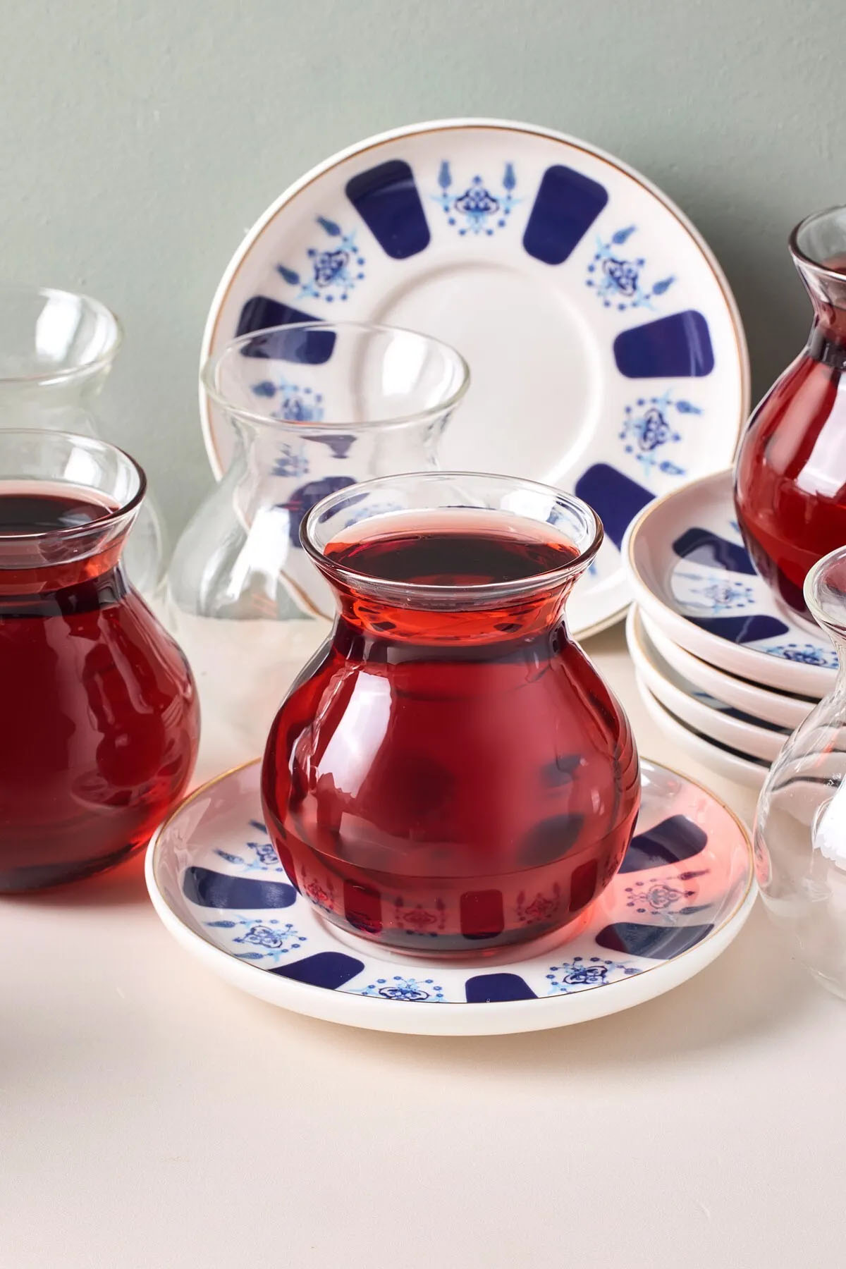 Perotti 17902 Laleli 12 Parça 6 Kişilik Cam Çay Seti Perotti 17902 Laleli 12 Parça 6 Kişilik Cam Çay Seti