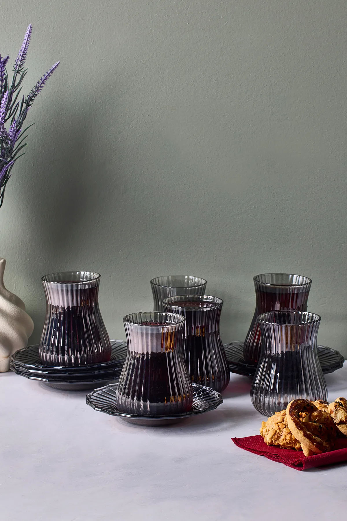 Perotti 18040 Mudanya Füme 12 Parça Çay Seti Perotti 18040 Mudanya Füme 12 Parça Çay Seti