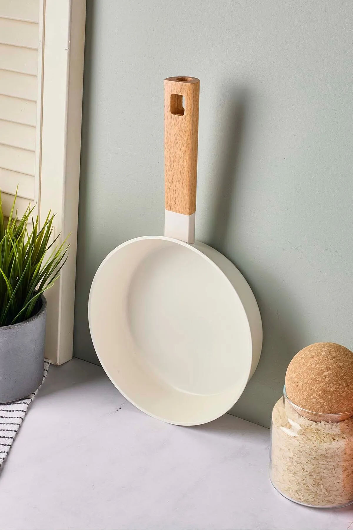 Perotti 18082 CookWood 20 Cm Tava - Bej Perotti 18082 CookWood 20 Cm Tava - Bej