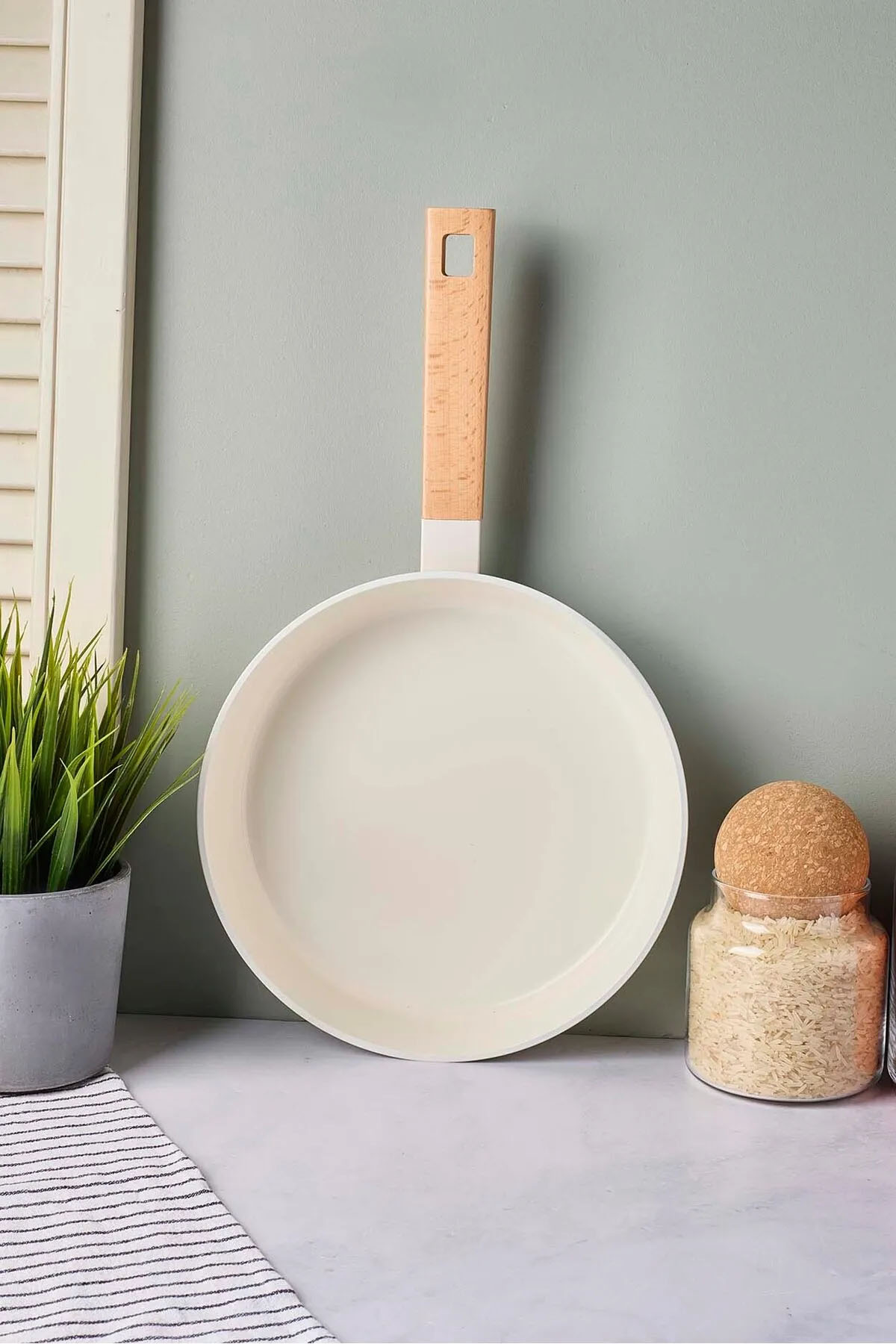 Perotti 18083 CookWood 24 Cm Tava - Bej Perotti 18083 CookWood 24 Cm Tava - Bej