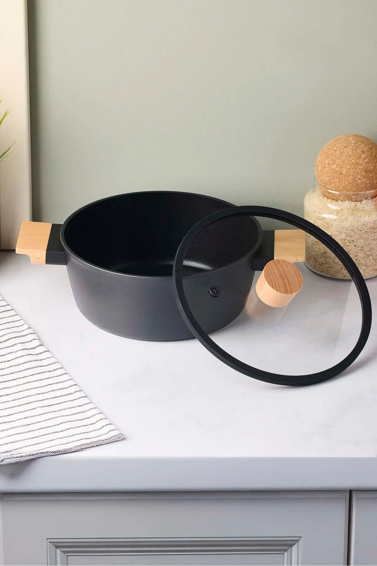 Perotti 18098 CookWood Derin Tencere 20 Cm - Siyah Perotti 18098 CookWood Derin Tencere 20 Cm - Siyah