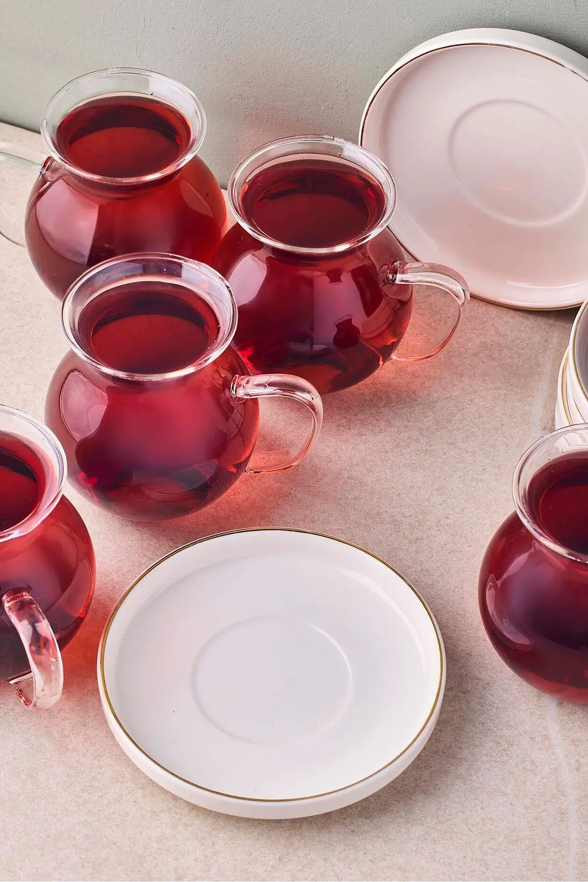 Perotti 18111 Kanlıca 12 Parça 6 Kişilik Kulplu Cam Çay Seti 210 Ml - Gold Perotti 18111 Kanlıca 12 Parça 6 Kişilik Kulplu Cam Çay Seti 210 Ml - Gold