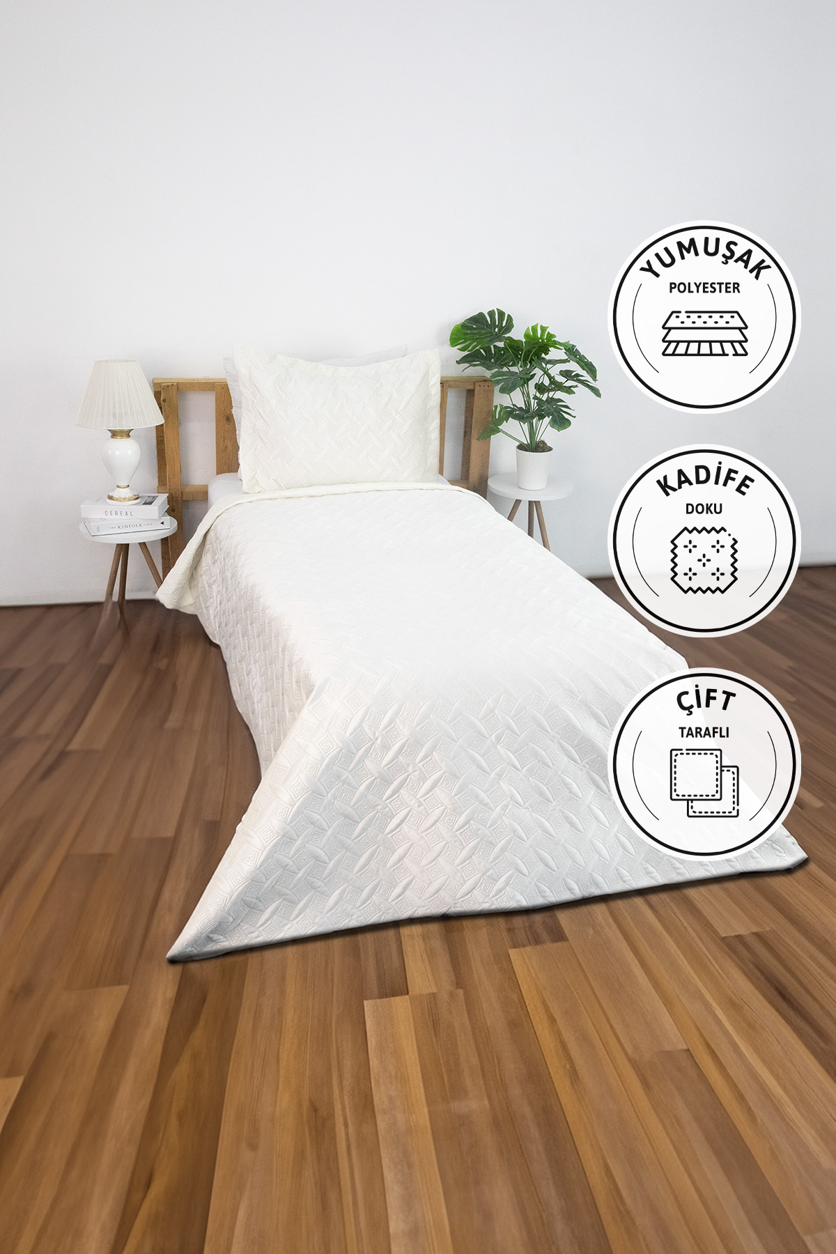 Queen Kadife Tek Kişilik Yatak Örtüsü - Krem Queen Kadife Tek Kişilik Yatak Örtüsü - Krem