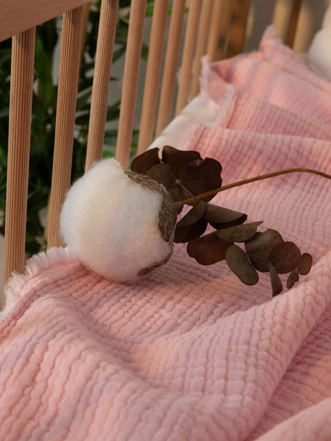 Premium Daisy %100 Pamuk 4 Katlı Müslin Bebek Örtü Premium Daisy %100 Pamuk 4 Katlı Müslin Bebek Örtü