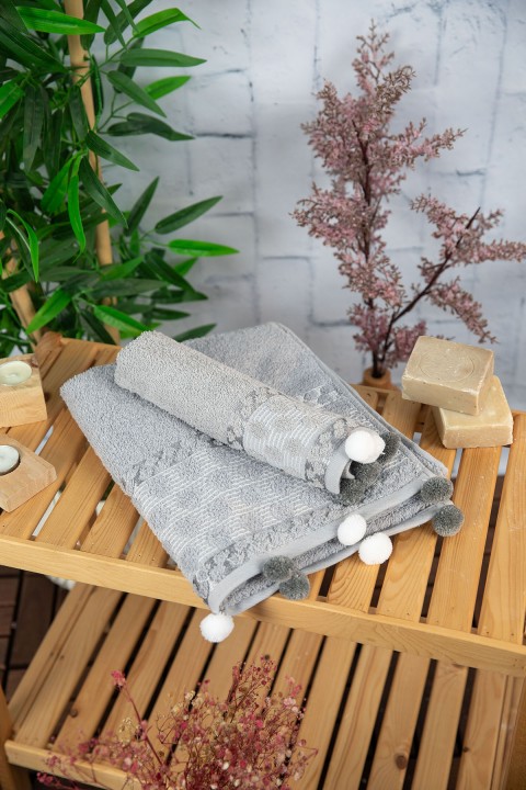 Bella Ponponlu 2'li El Yüz Havlusu - Gri