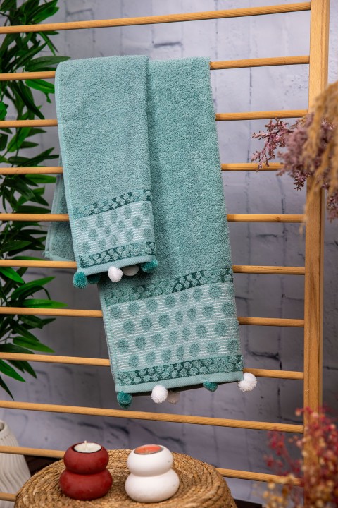 Bella Ponponlu 2'li El Yüz Havlusu - Yeşil