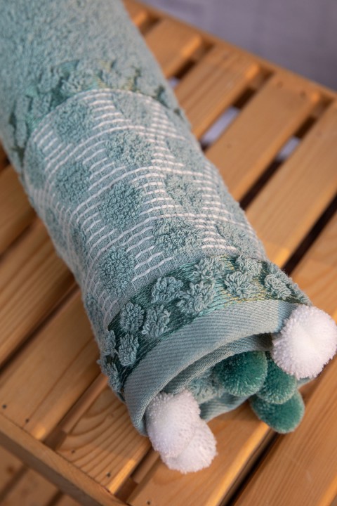 Bella Ponponlu 2'li El Yüz Havlusu - Yeşil