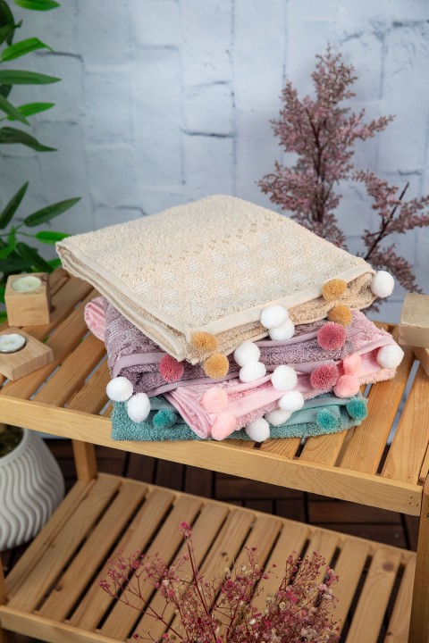 Bella Ponponlu 4'lü Yüz Havlusu 50x90