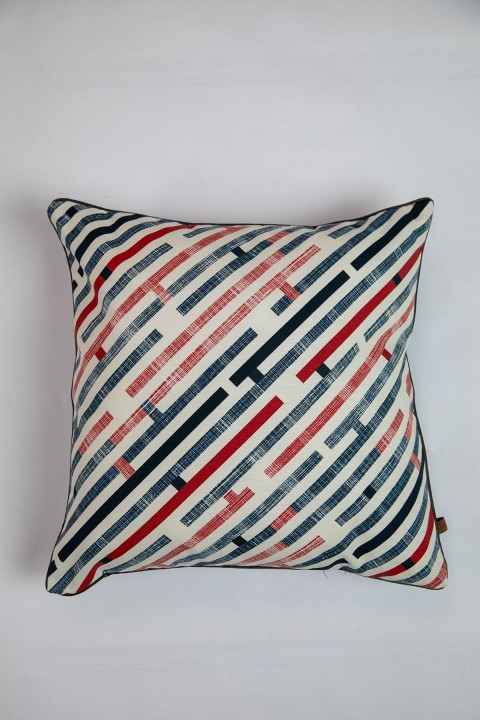 Favora Moderna Kırlent 43x43 cm - Kırmızı