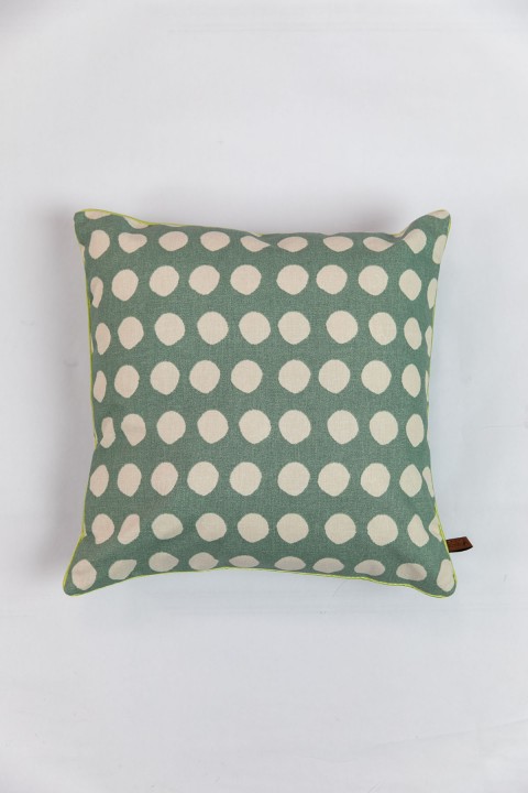 Favora Puantiyeli Kırlent 43x43 cm - Yeşil