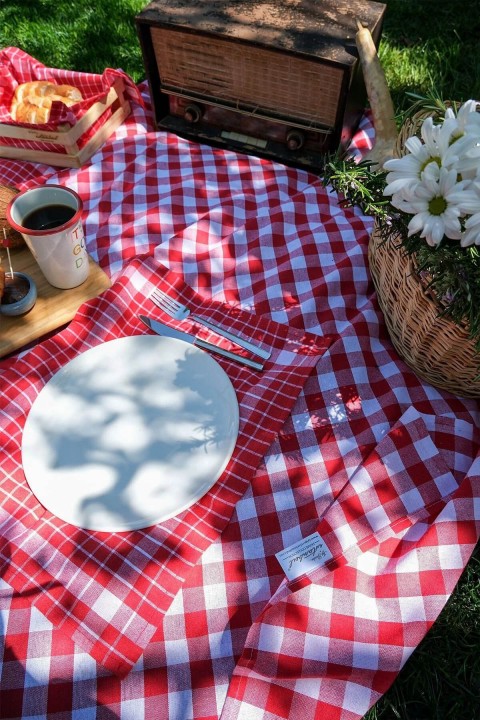 İyi Geceler %100 Pamuklu Happy Days Minimal Doğal Ahşap Ekmek Sepetli Sofra Ve Piknik Seti 7 Parça - Kırmızı