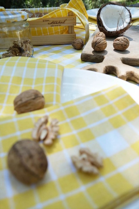 İyi Geceler %100 Pamuklu Happy Days Minimal Doğal Ahşap Ekmek Sepetli Sofra Ve Piknik Seti 7 Parça - Sarı