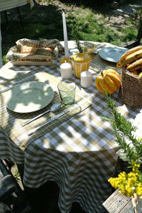 İyi Geceler %100 Pamuklu Happy Days Minimal Doğal Ahşap Ekmek Sepetli Sofra Ve Piknik Seti 7 Parça - Yeşil