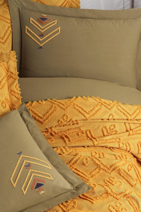 İyi Geceler Aztech Çift Kişilik Yatak Örtüsü Seti - Hardal