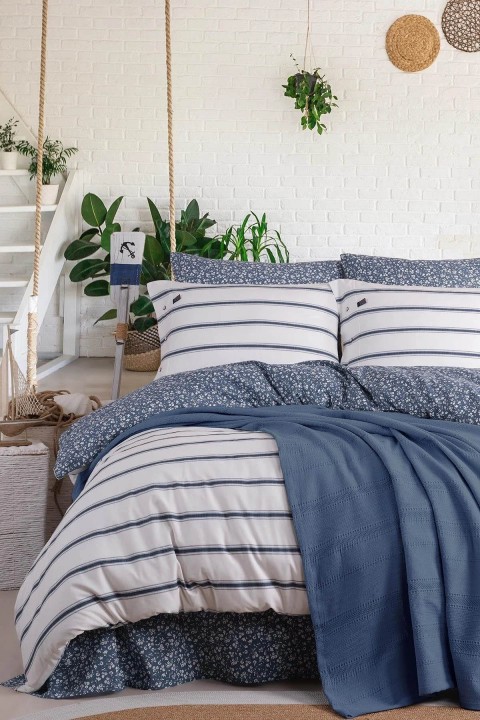 İyi Geceler Blue Marine Çift Kişilik Nevresimli Pike Takımı - Breezy İndigo